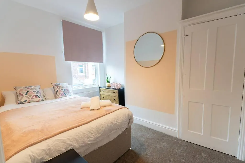 Hanson House - Prime Location - Free Parking, Fast Wifi, Smarttv With Netflix By Yoko Property 레드카